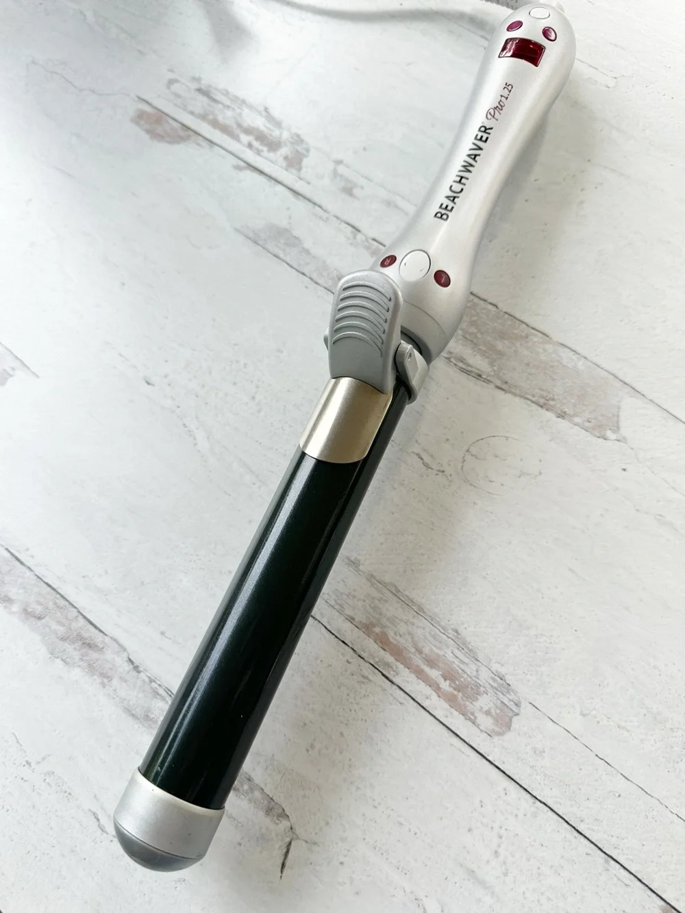 The Beachwaver Co. • Beachwaver Pro 1.25 Curling Iron